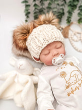 Load image into Gallery viewer, Mommy &amp; Me Hat Set - Single Pom &amp; Double Poms
