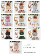 Load image into Gallery viewer, Baby Hat &amp; Booties Set
