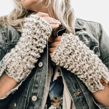 Load image into Gallery viewer, Fingerless Gloves with Wool

